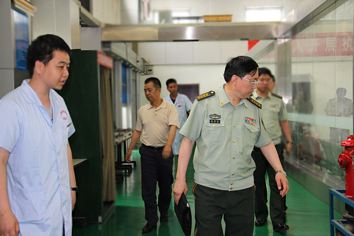 公安部消防局前來我省消防特有工種職業技能鑒定站指導工作