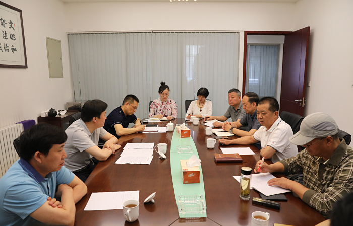 省消防總隊張飛軍政委、張明總工程師蒞臨協會調研指導工作