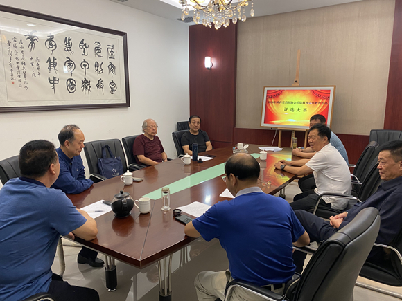 省書法協會副主席王剛等一行五人蒞臨省消防協會揮毫潑墨獻墨寶